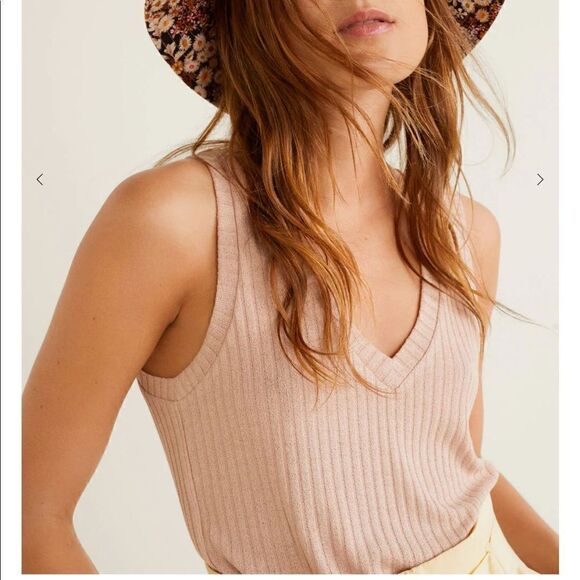 MANGO ribbed sleeveless V neck top in soft pink size small NWT - Picture 1 of 15